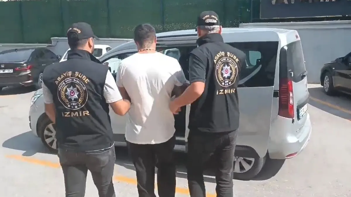 İzmir’de ‘Cinsel saldırı’ suçundan 23 yıl hapisle aranıyordu: Cezaevi firarisi yakalandı